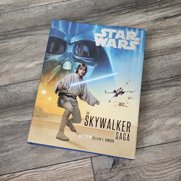 The Skywalker Saga Big Book - Picture 1 of 6